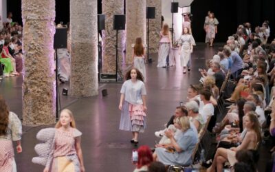 Ferrarischule Innsbruck präsentierte Modeschau im Salzlager Hall in Tirol